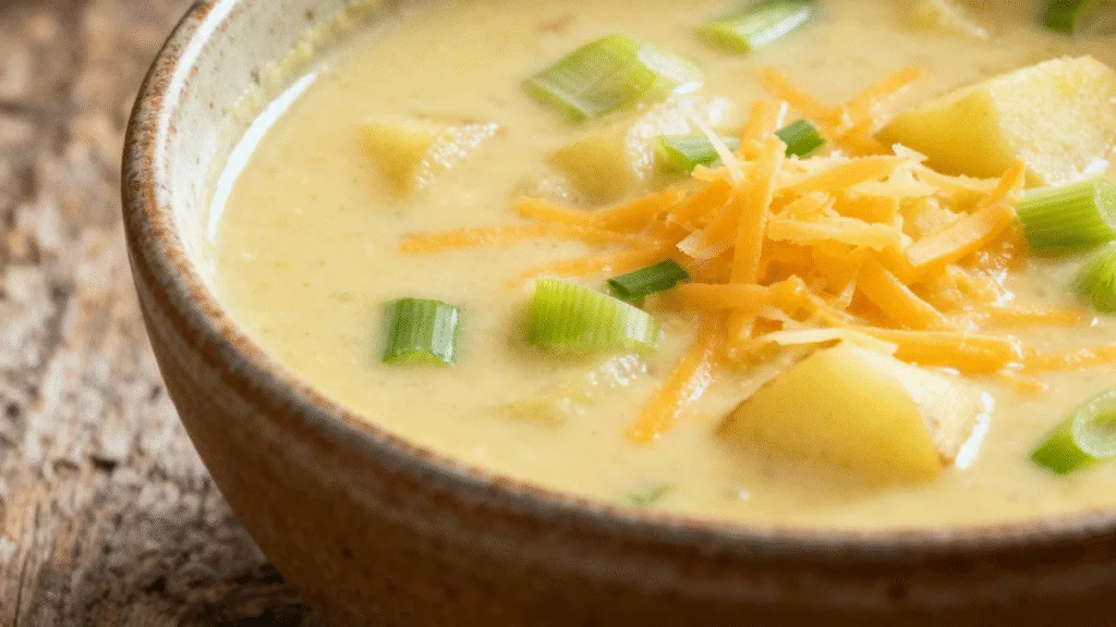 Cheesy Leek & Potato Soup