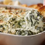 Easy Cheesy Baked Spinach Dip: The Perfect Crowd-Pleaser