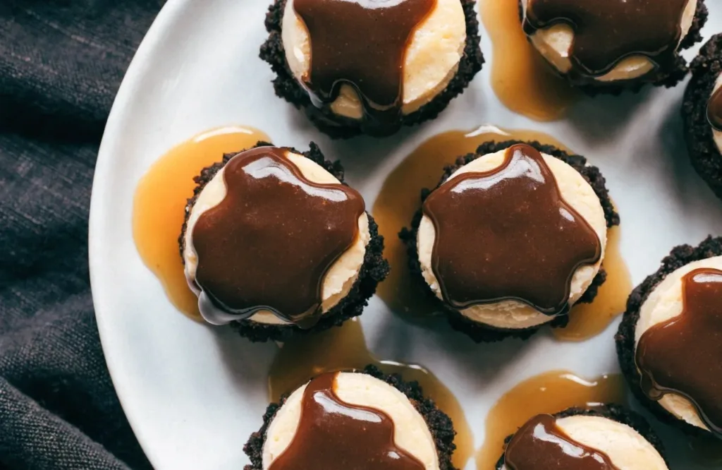 Decadent Chocolate Caramel Cheesecake Bites chocolate caramel cheesecake bites Decadent Chocolate Caramel Cheesecake Bites