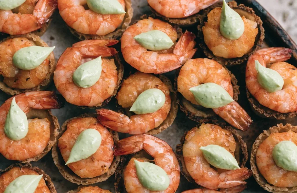 Garlic Shrimp Crostini with Avocado Garlic Shrimp Crostini Garlic Shrimp Crostini with Avocado